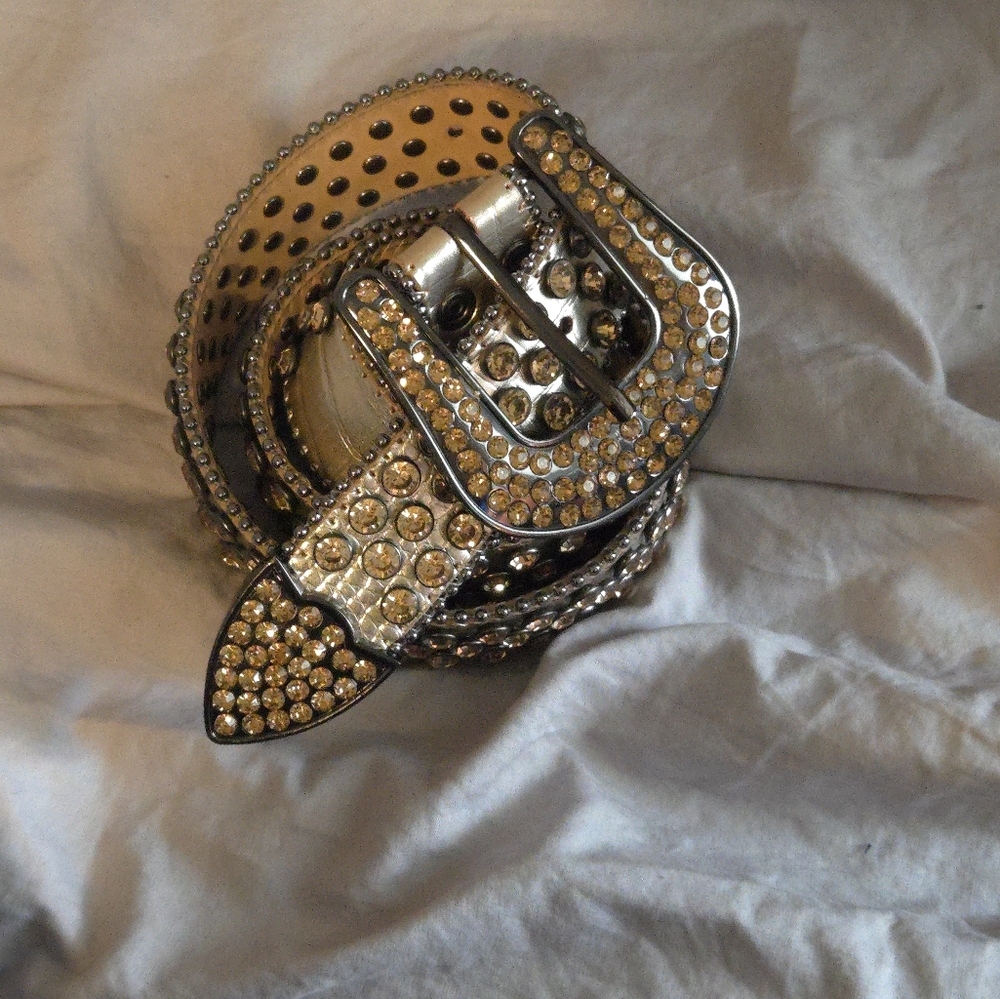 Studed hip hop belt